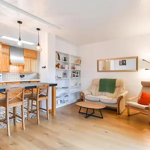 With Balcony Very Close To The Center Appartement Annecy